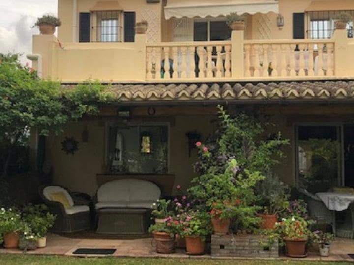 3 slaapkamer Huis te koop in Marbella met zwembad - € 495.000 (Ref: 10001527)