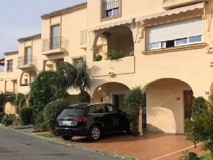 3 slaapkamer Huis te koop in Marbella met zwembad - € 495.000 (Ref: 10001527)