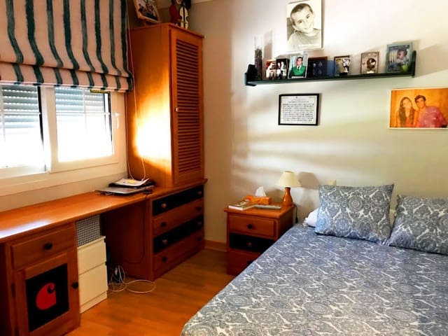 Casa de 4 habitaciones en Marbella en venta con piscina - 490.000 € (Ref: 10001528)