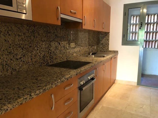 2 quarto Apartamento para venda em Estepona com piscina garagem - 299 000 € (Ref: 10001529)