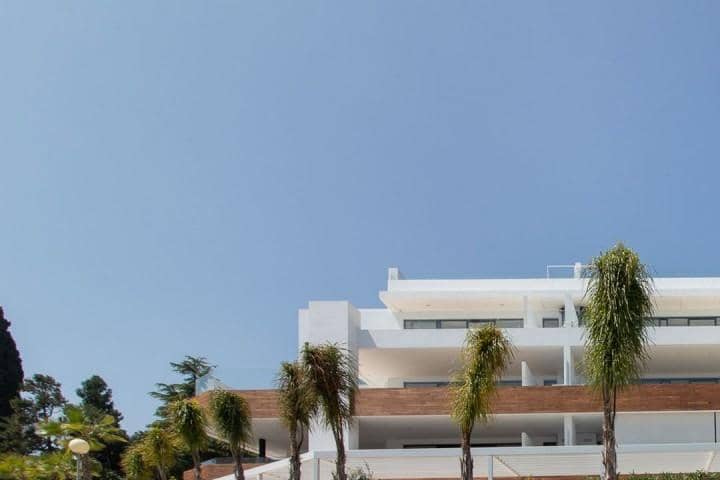 Apartamento de 3 habitaciones en Golden Mile en venta con piscina garaje - 1.900.000 € (Ref: 10001531)