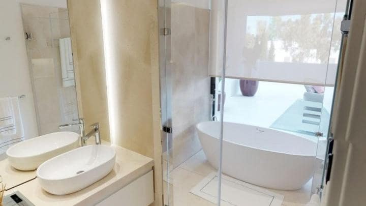 Apartamento de 3 habitaciones en Golden Mile en venta con piscina garaje - 1.900.000 € (Ref: 10001531)