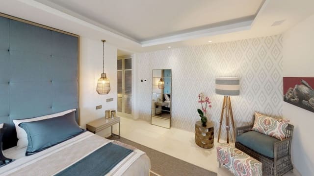 Apartamento de 3 habitaciones en Golden Mile, Marbella en venta con piscina garaje - 1.900.000 € (Ref: 10001531)