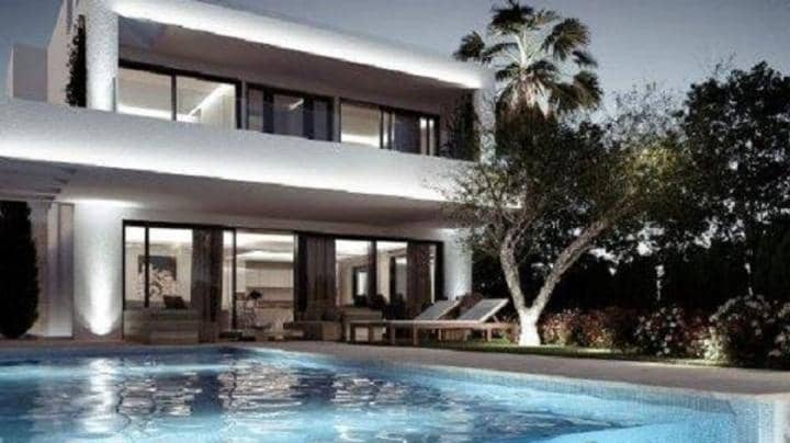 Chalet de 6 habitaciones en Golden Mile en venta con piscina garaje - 2.400.000 € (Ref: 10001532)