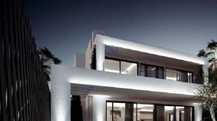 Chalet de 6 habitaciones en Golden Mile en venta con piscina garaje - 2.400.000 € (Ref: 10001532)
