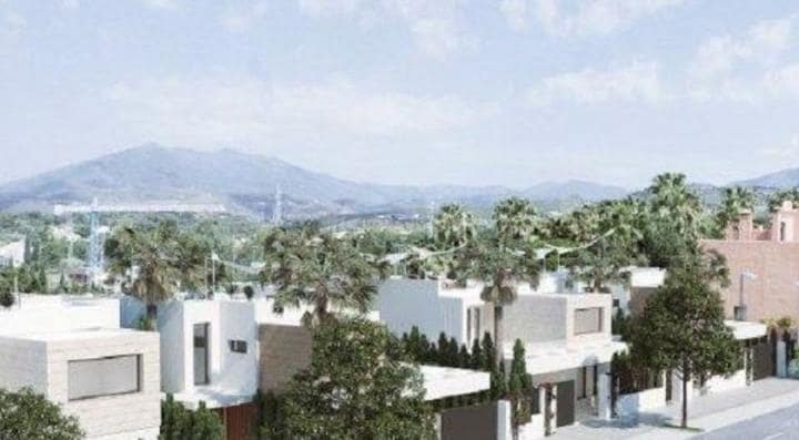 Chalet de 6 habitaciones en Golden Mile en venta con piscina garaje - 2.400.000 € (Ref: 10001532)