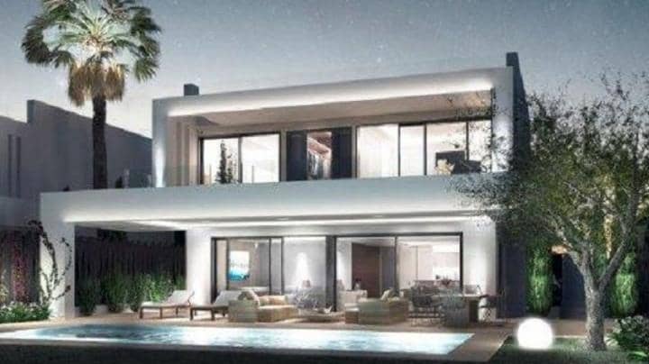 Chalet de 6 habitaciones en Golden Mile en venta con piscina garaje - 2.400.000 € (Ref: 10001532)