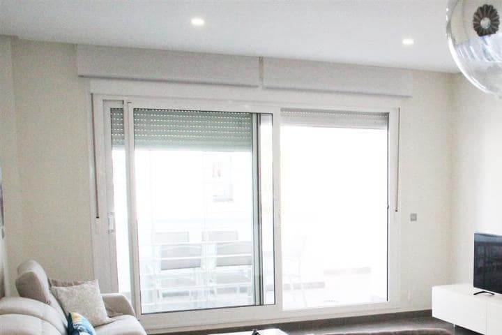 3 sypialnia Apartament na sprzedaż w Marbella z basenem garażem - 375 000 € (Ref: 10001533)