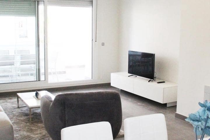 3 sypialnia Apartament na sprzedaż w Marbella z basenem garażem - 375 000 € (Ref: 10001533)