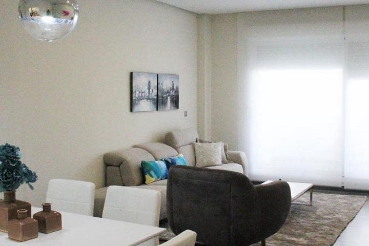 3 sypialnia Apartament na sprzedaż w Marbella z basenem garażem - 375 000 € (Ref: 10001533)