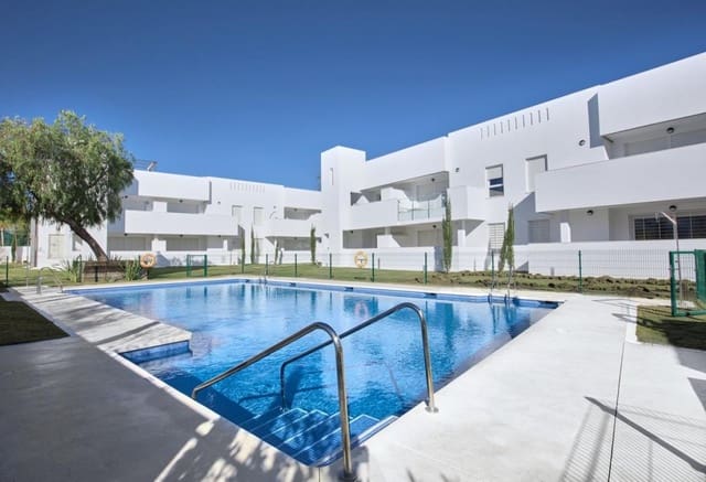 3 sypialnia Apartament na sprzedaż w Marbella z basenem garażem - 375 000 € (Ref: 10001533)