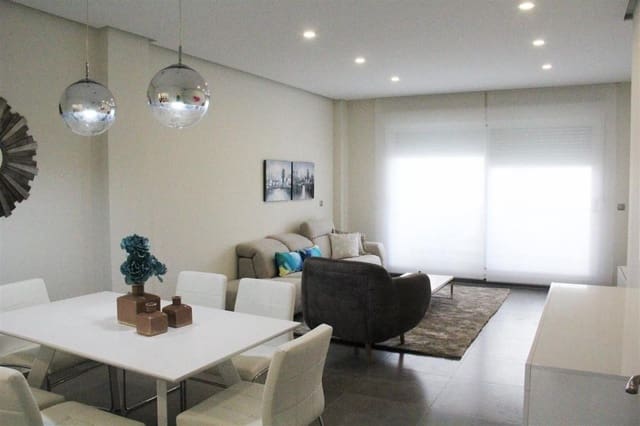 3 sypialnia Apartament na sprzedaż w Marbella z basenem garażem - 375 000 € (Ref: 10001533)