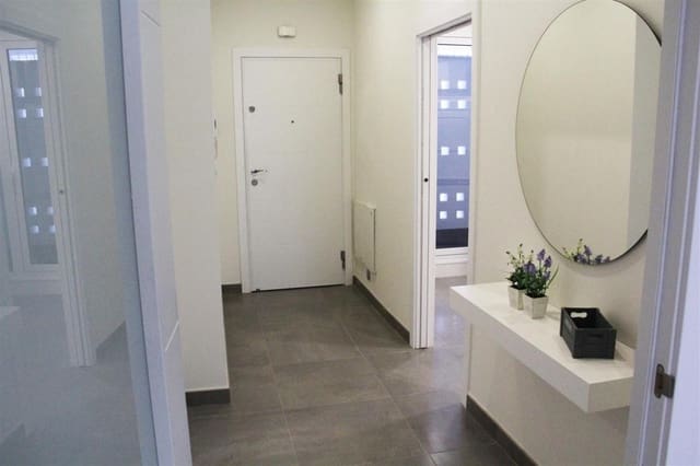 3 sypialnia Apartament na sprzedaż w Marbella z basenem garażem - 375 000 € (Ref: 10001533)