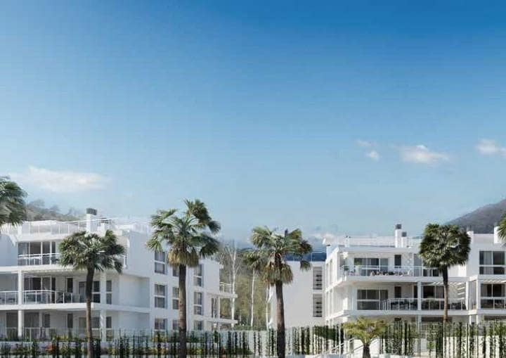 Apartamento de 3 habitaciones en Benahavís en venta con piscina garaje - 385.500 € (Ref: 10001534)