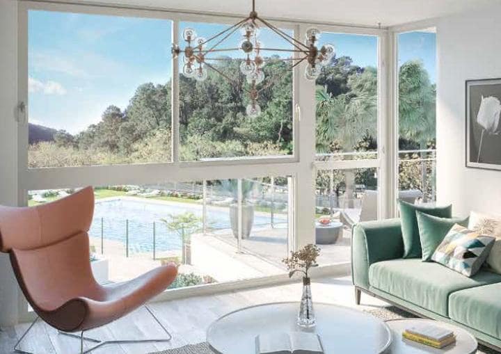 Apartamento de 3 habitaciones en Benahavís en venta con piscina garaje - 385.500 € (Ref: 10001534)