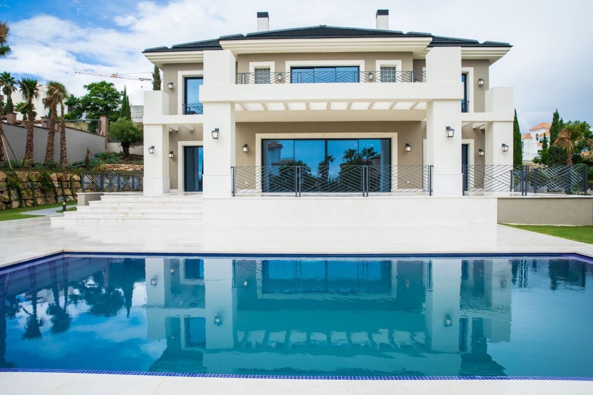 Chalet de 6 habitaciones en Benahavís en venta con piscina garaje - 2.800.000 € (Ref: 10001537)