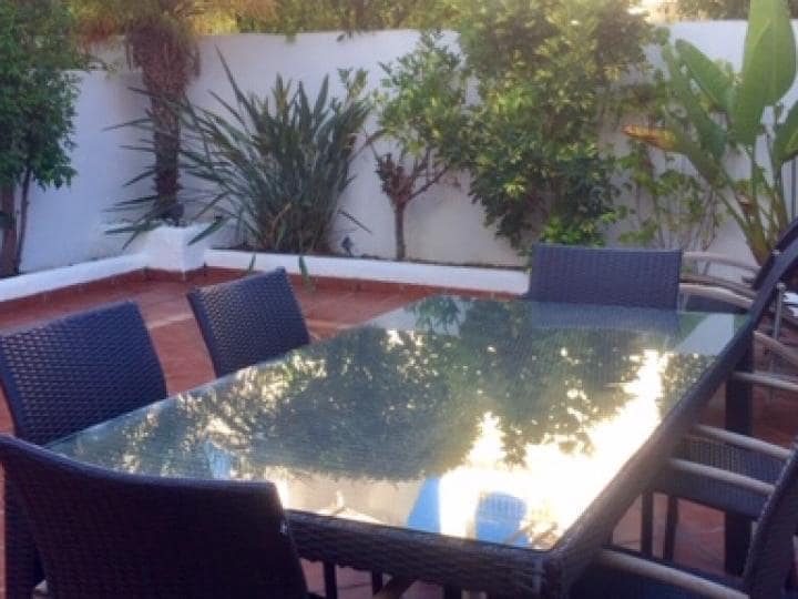 3 Zimmer Haus zu verkaufen in Marbella mit Pool Garage - 389.000 € (Ref: 10001539)