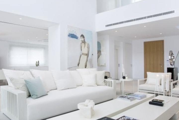 4 slaapkamer Villa te koop in Marbella met zwembad garage - € 1.690.000 (Ref: 10001541)