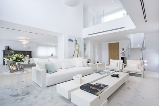 4 slaapkamer Villa te koop in Marbella met zwembad garage - € 1.690.000 (Ref: 10001541)