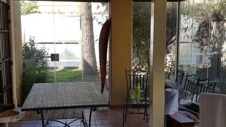 5 sovrum Villa till salu i Marbella med pool garage - 1 490 000 € (Ref: 10001543)