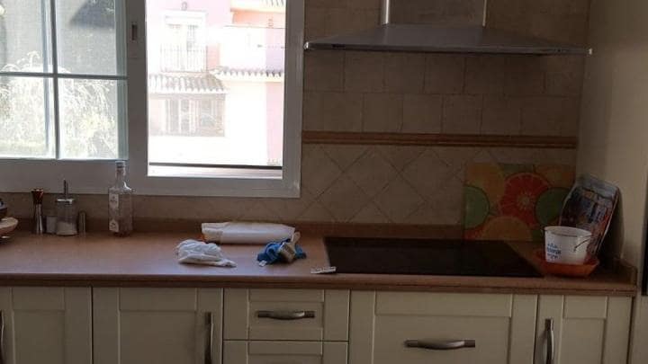 5 sovrum Villa till salu i Marbella med pool garage - 1 490 000 € (Ref: 10001543)