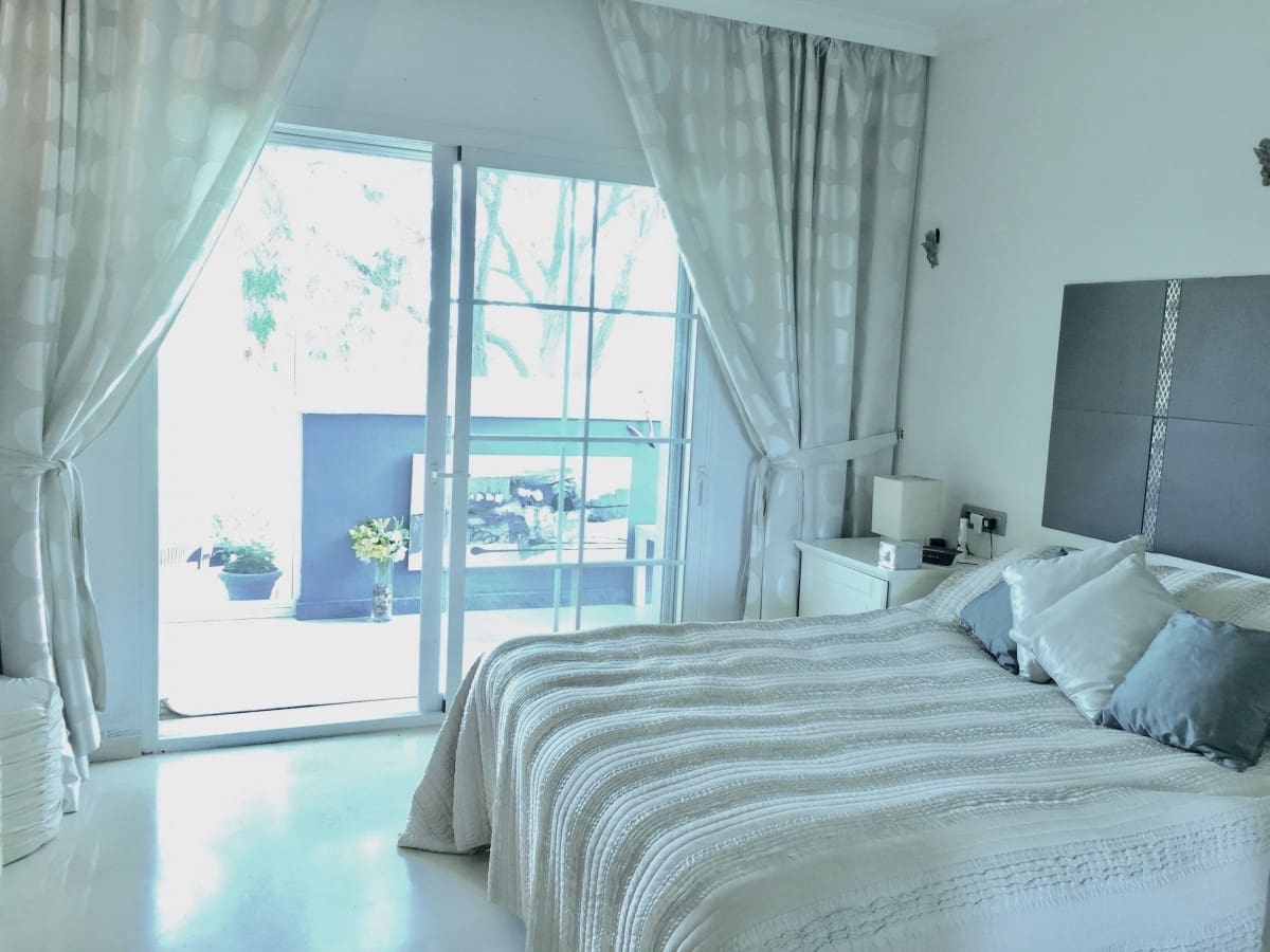 4 makuuhuone Huoneisto myytävänä paikassa Marbella mukana uima-altaan 
autotalli - 475 000 € (Ref: 10001544)