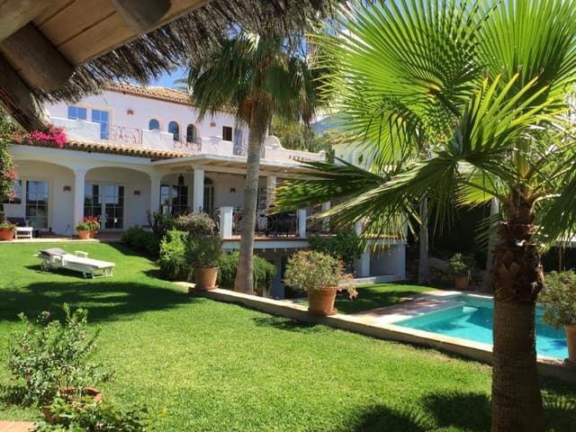 5 slaapkamer Villa te koop in Marbella met zwembad - € 1.595.000 (Ref: 10001545)
