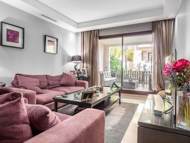 3 soverom Leilighet til salgs i Marbella med svømmebasseng garasje - € 425 000 (Ref: 10001547)