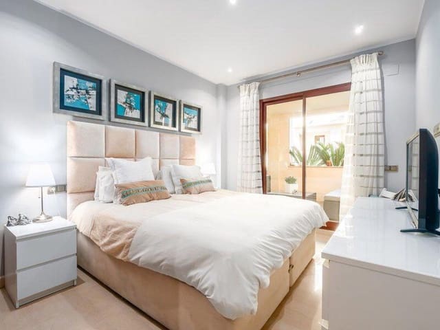 3 soverom Leilighet til salgs i Marbella med svømmebasseng garasje - € 425 000 (Ref: 10001547)