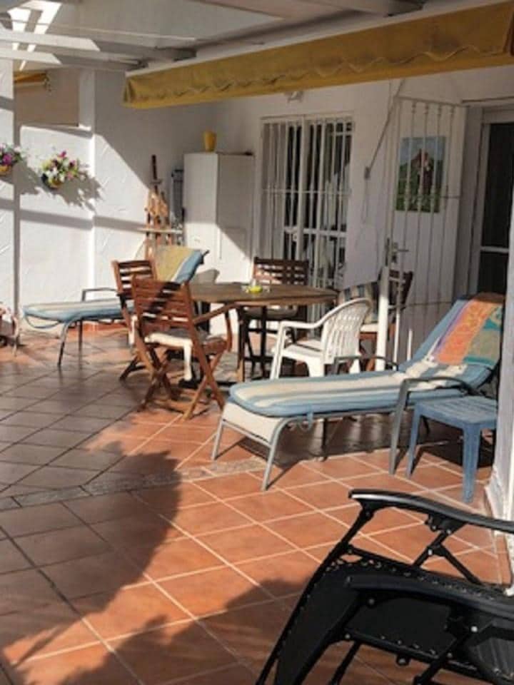 2 soveværelse Lejlighed til salg i Marbella med swimmingpool garage - € 360.000 (Ref: 10001548)