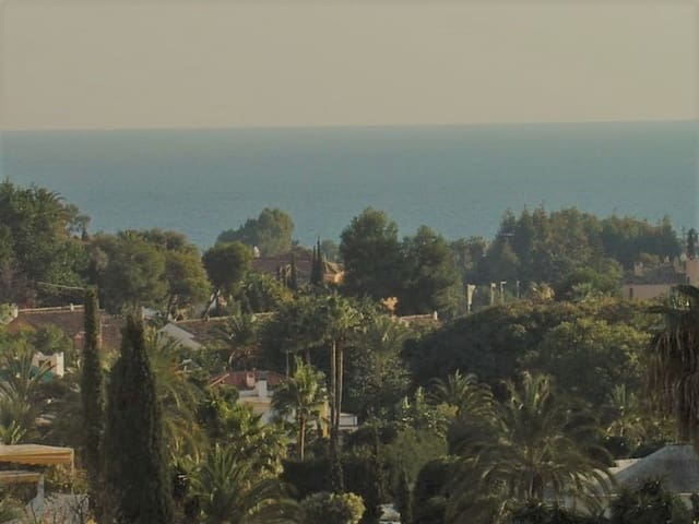 2 soveværelse Lejlighed til salg i Marbella med swimmingpool garage - € 360.000 (Ref: 10001548)