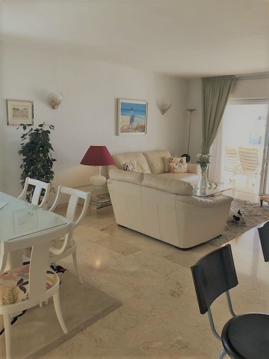 2 soveværelse Lejlighed til salg i Marbella med swimmingpool garage - € 495.000 (Ref: 10001549)