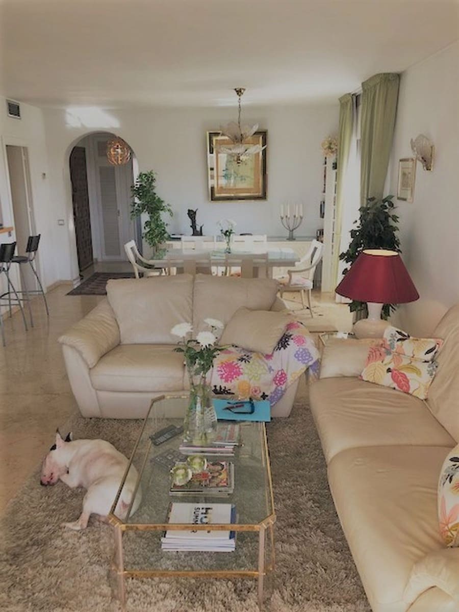 2 soveværelse Lejlighed til salg i Marbella med swimmingpool garage - € 495.000 (Ref: 10001549)
