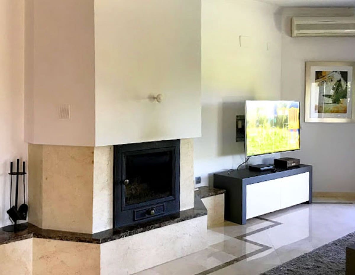 3 Zimmer Villa zu verkaufen in Marbella mit Pool Garage - 1.950.000 € (Ref: 10001550)