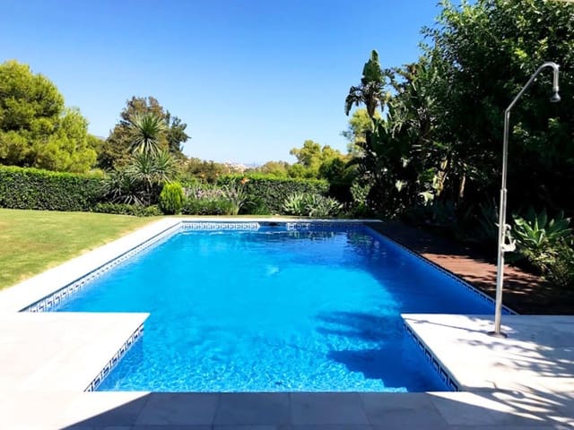 3 Zimmer Villa zu verkaufen in Marbella mit Pool Garage - 1.950.000 € (Ref: 10001550)