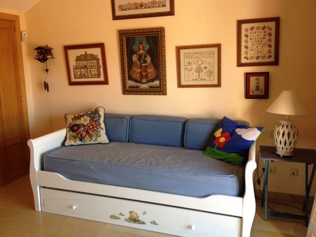 4 sovrum Hus till salu i Marbella med pool garage - 599 500 € (Ref: 10001551)