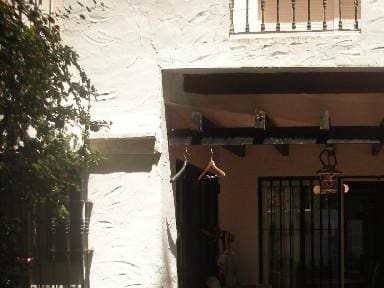 4 Zimmer Haus zu verkaufen in Marbella mit Pool Garage - 365.000 € (Ref: 10001552)