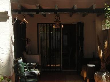 4 Zimmer Haus zu verkaufen in Marbella mit Pool Garage - 365.000 € (Ref: 10001552)