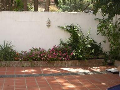4 Zimmer Haus zu verkaufen in Marbella mit Pool Garage - 365.000 € (Ref: 10001552)
