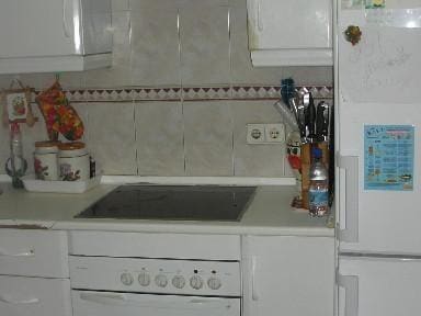 4 Zimmer Haus zu verkaufen in Marbella mit Pool Garage - 365.000 € (Ref: 10001552)