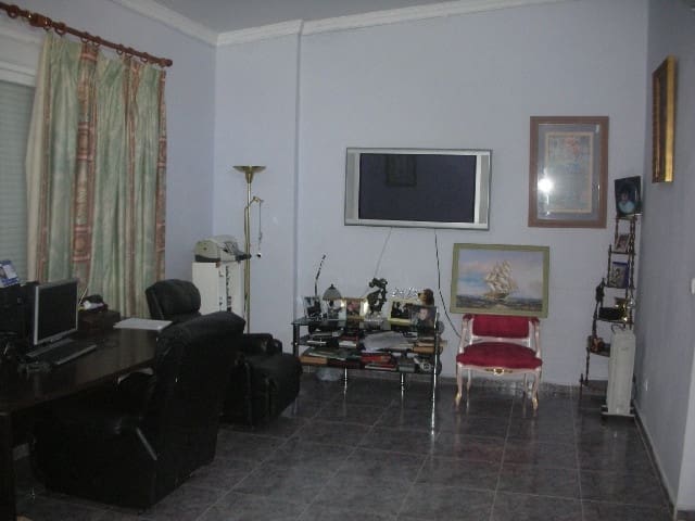 4 Zimmer Haus zu verkaufen in Marbella mit Pool Garage - 365.000 € (Ref: 10001552)