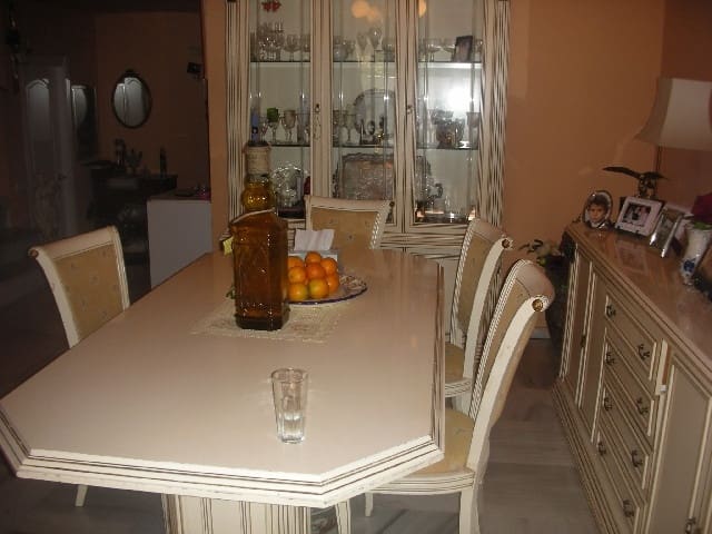 4 Zimmer Haus zu verkaufen in Marbella mit Pool Garage - 365.000 € (Ref: 10001552)