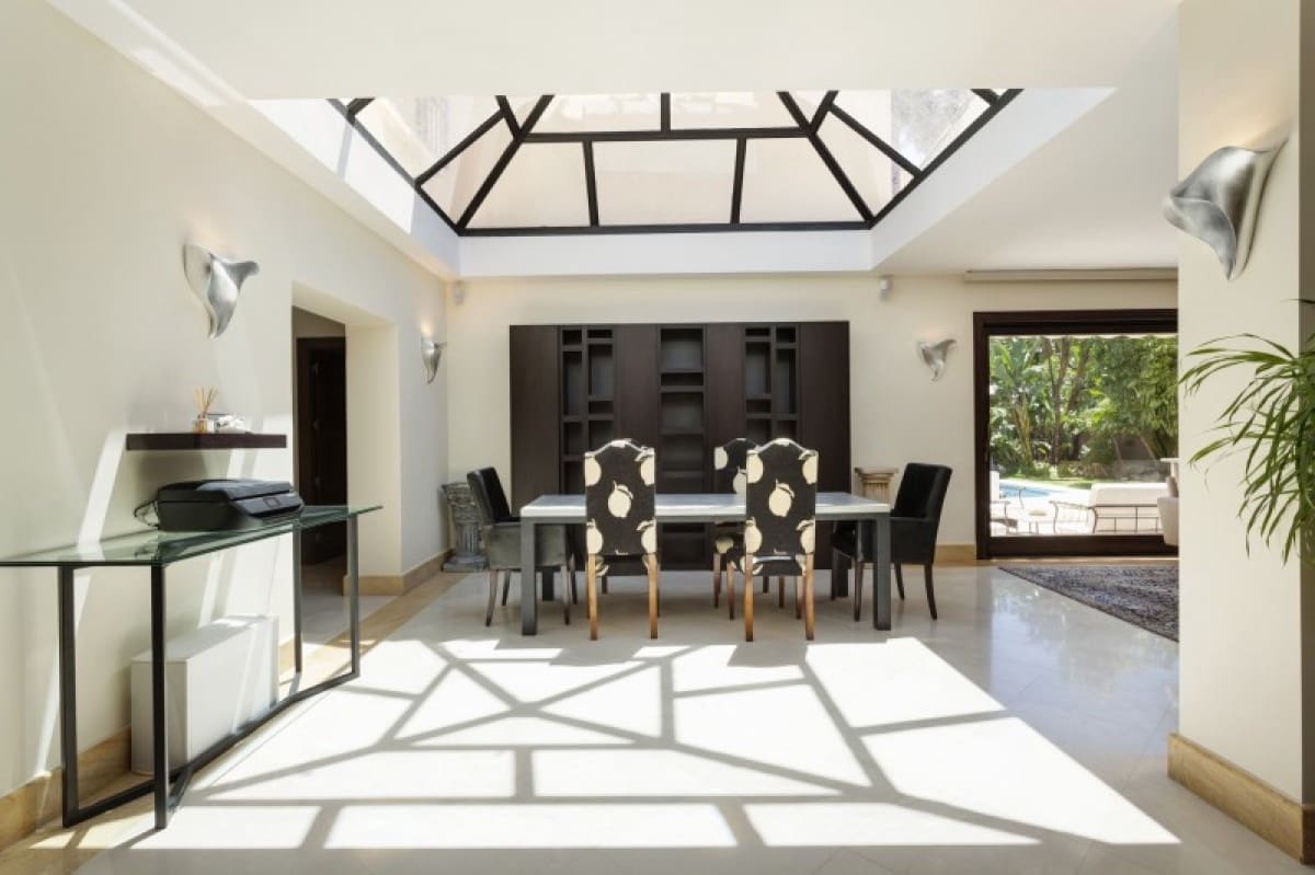 Chalet de 5 habitaciones en Marbella en venta con piscina garaje - 1.595.000 € (Ref: 10001553)