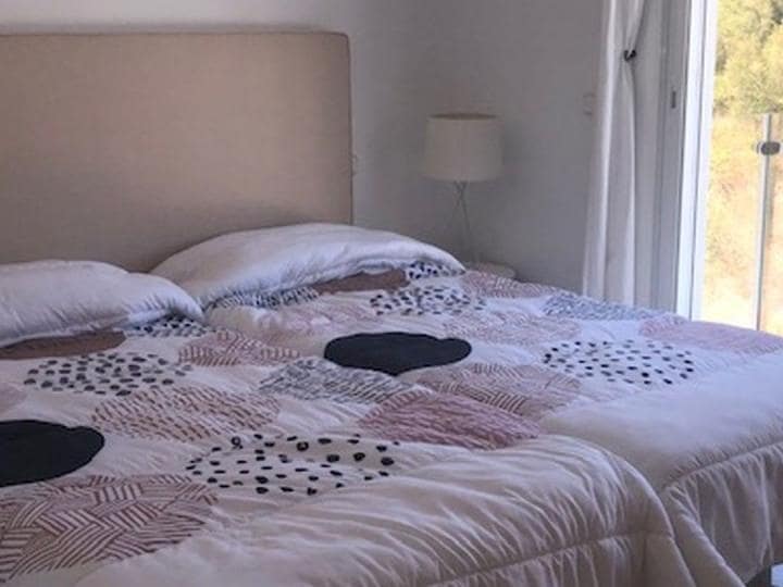 5 makuuhuone Huvila myytävänä paikassa Puerto Banus mukana uima-altaan - 1 195 000 € (Ref: 10001554)
