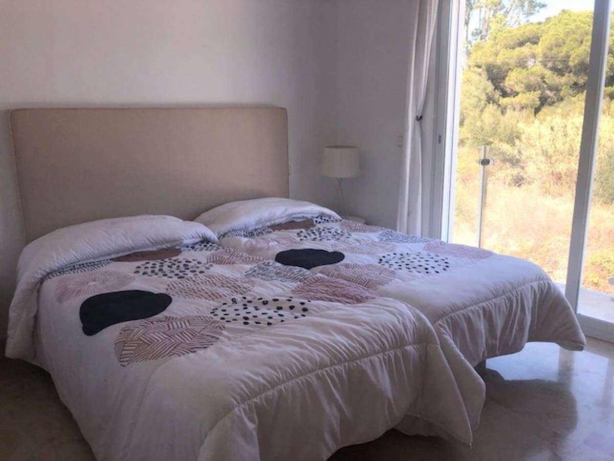 5 makuuhuone Huvila myytävänä paikassa Puerto Banus mukana uima-altaan - 1 195 000 € (Ref: 10001554)