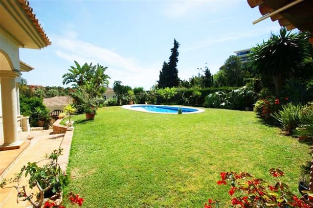 4 soverom Villa til salgs i Marbella med svømmebasseng garasje - € 1 190 000 (Ref: 10001555)