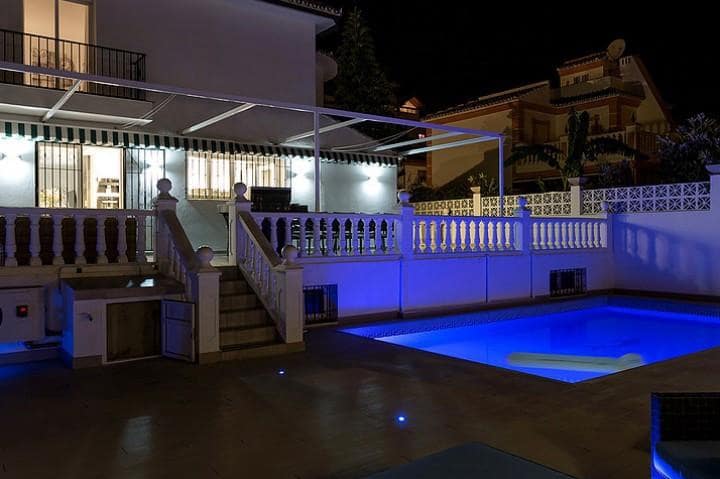 5 quarto Moradia para venda em Marbella com piscina garagem - 999 000 € (Ref: 10001556)