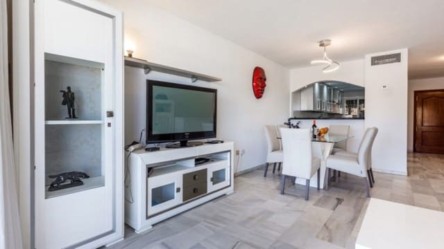 2 soveværelse Lejlighed til salg i Marbella med swimmingpool - € 555.000 (Ref: 10001559)