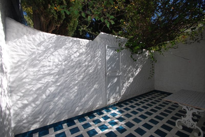 6 sypialnia Willa na sprzedaż w Marbella z basenem garażem - 1 875 000 € (Ref: 10001561)