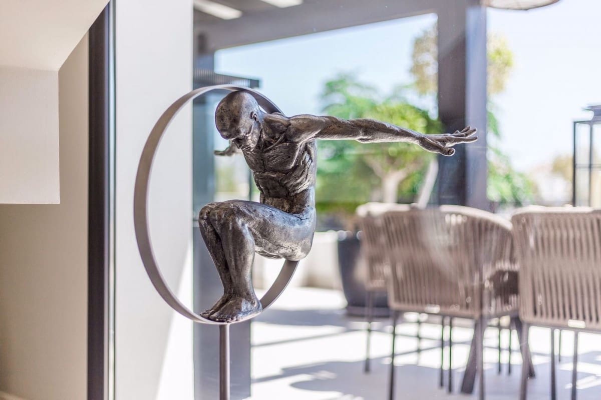 5 bedroom Villa for sale in Marbella with pool garage - € 1,950,000 (Ref: 10001566)